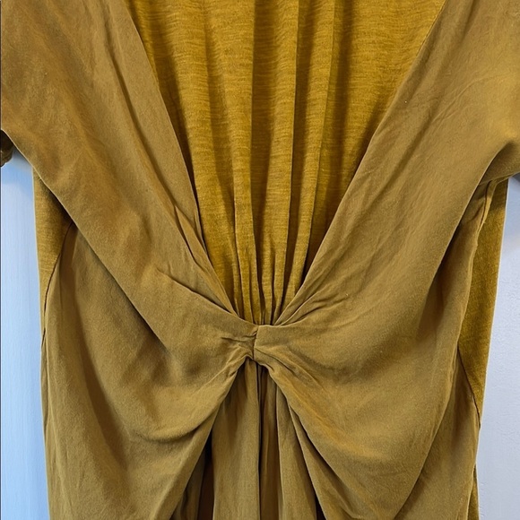 Amadi Brown Scoop Neck Short Sleeve Contrast Back Blouse - Size Medium - Picture 9 of 14